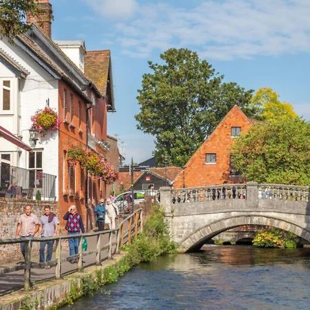 City Centre Riverside Apartment Winchester Eksteriør billede
